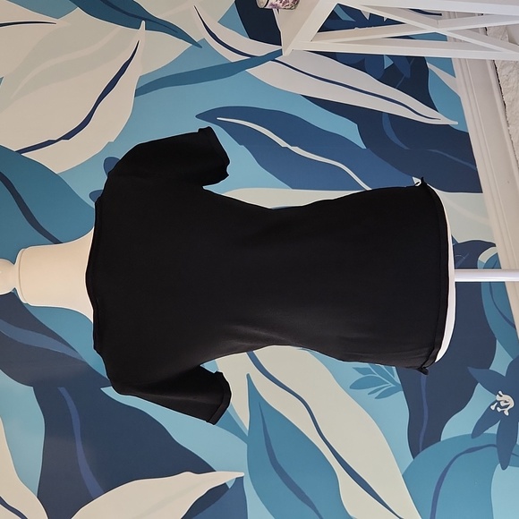 Ladies WHBM color block top Size S - Picture 3 of 4